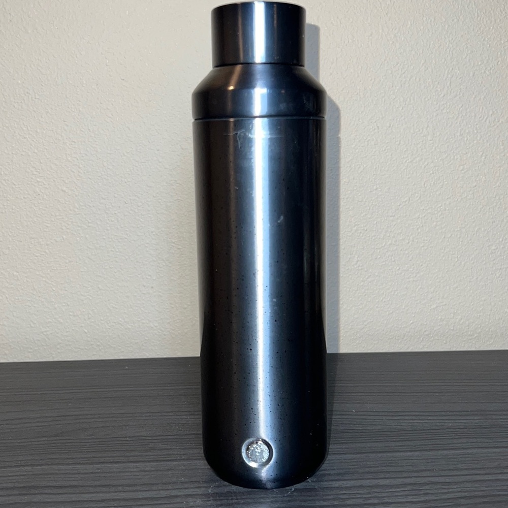 RARE Starbucks Pewter  Black Specks 2 Way Lid Loop Handle Water Bottle Tumbler